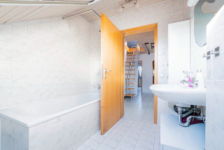 Badezimmer Dachgeschosswohnung Neulingen