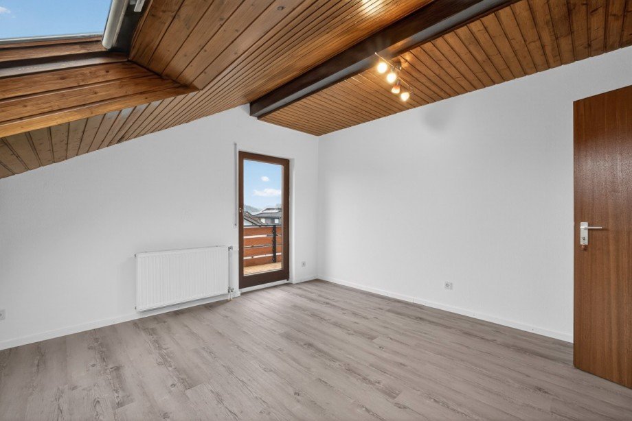 Schlafzimmer (4) Etagenwohnung K�nigsbach-Stein