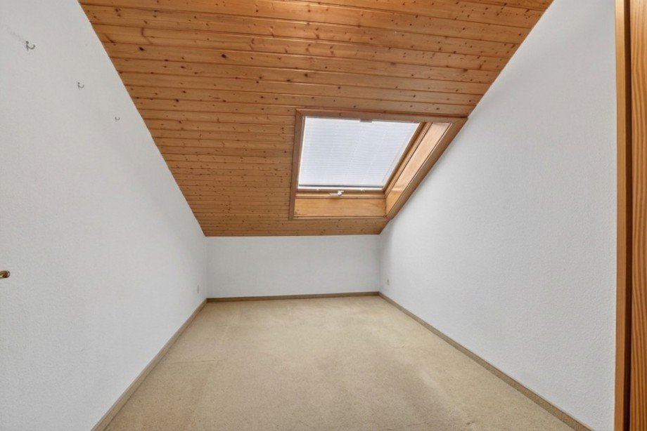 Kinderzimmer/B�ro Dachgeschosswohnung Keltern