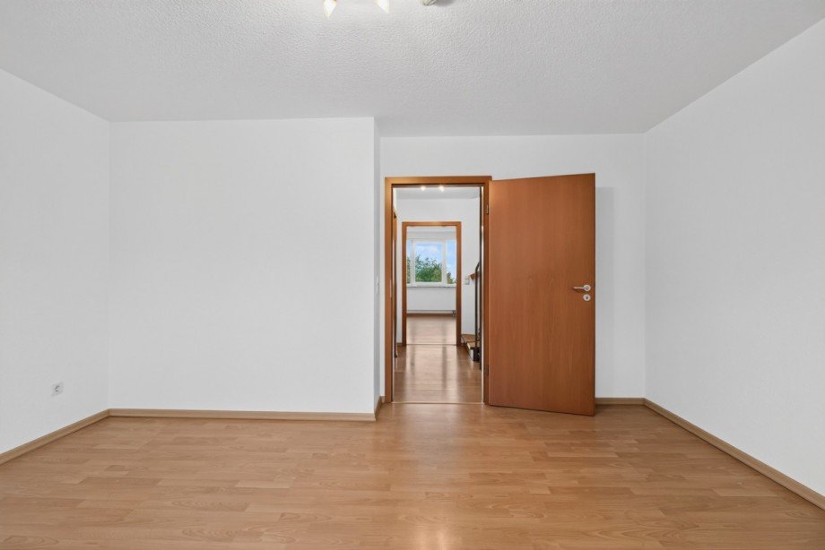 Schlafzimmer 1 Reiheneckhaus Pforzheim