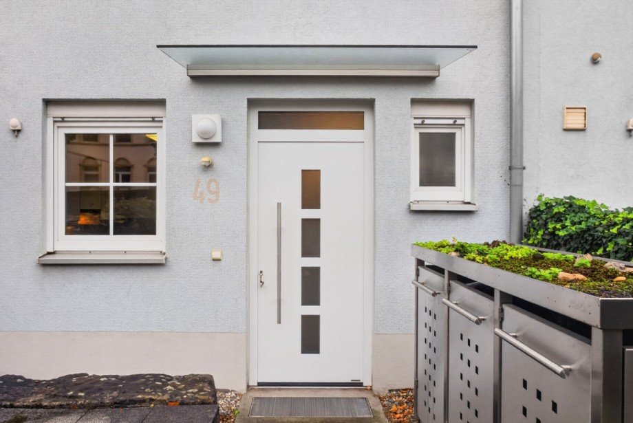 Eingangsbereich Reiheneckhaus Pforzheim