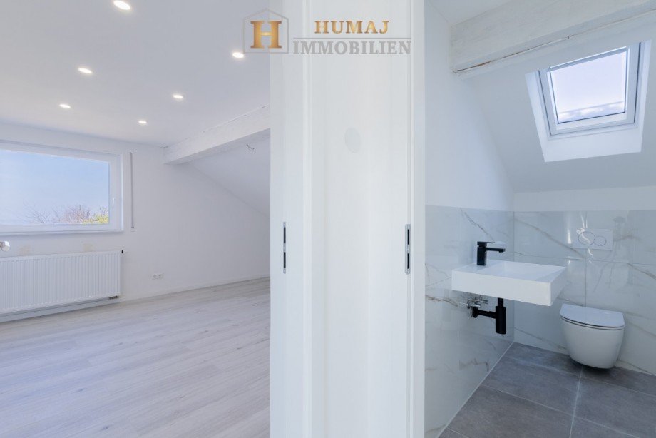 Flurbereich - OG Einfamilienhaus Eisingen