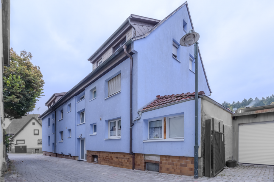 Au�enansicht R�ckseite Mehrfamilienhaus Ispringen